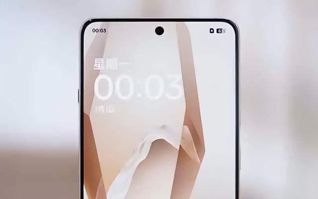 以后不吹不黑地说说自己的真实使用感受龙8国际头号玩家一加Ace5快速上手(图2)